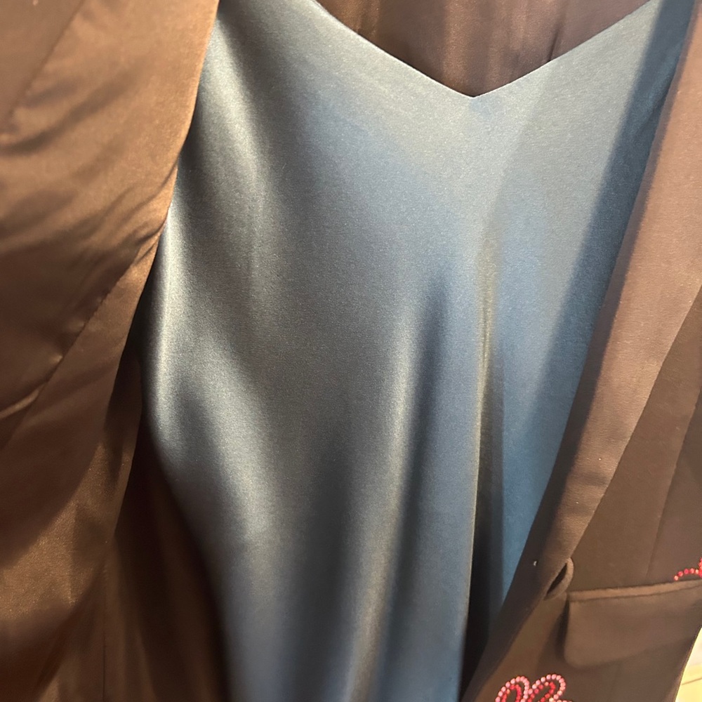 Jessie Liu 100% Silk V-Neck Cami  in Teal Blue Size: XS